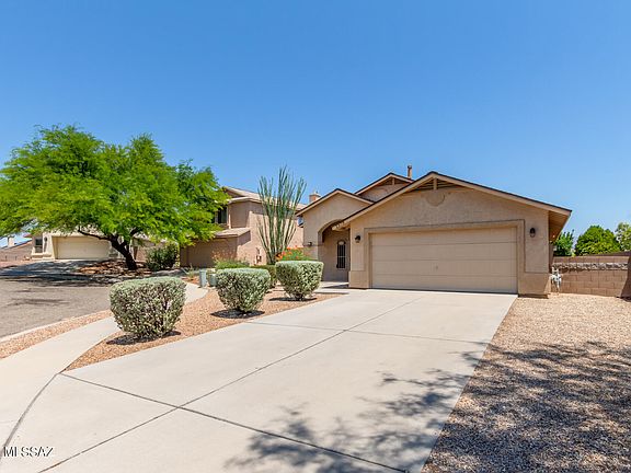 2nd image of 2570 W Ashley Pl