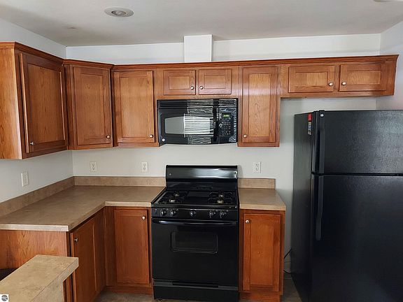 3rd image of 2836 N Michael Pl
