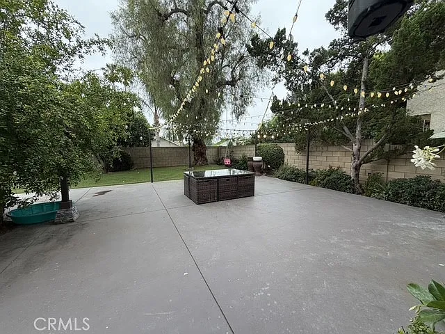 20454 Elkwood St — Photo 29