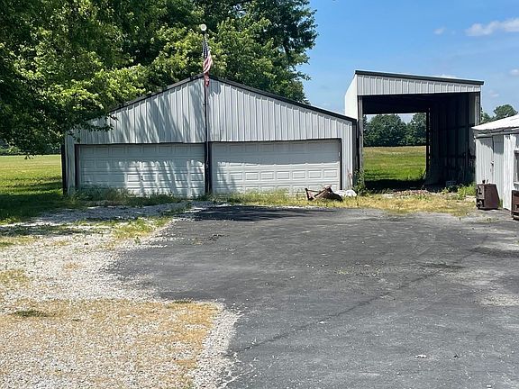 4th image of 5933 N County Road 100 E
