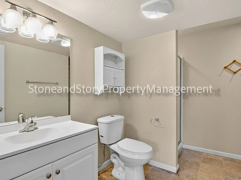 6926 SW 17th St — Photo 29