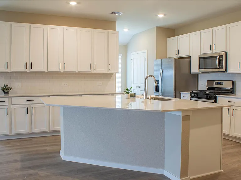 22019 Vernazza Bend Dr — Photo 3