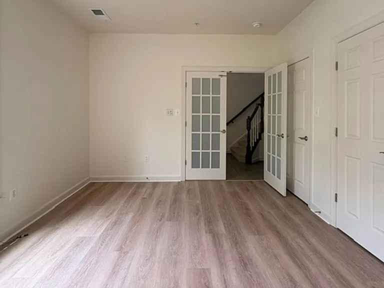 121 Autumn View Dr — Photo 6