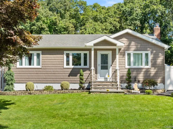 193 Ohls Street, Patchogue, NY 11772