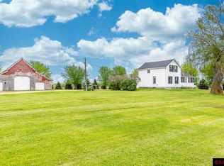 60217 197th Ln, Mankato, MN 56001