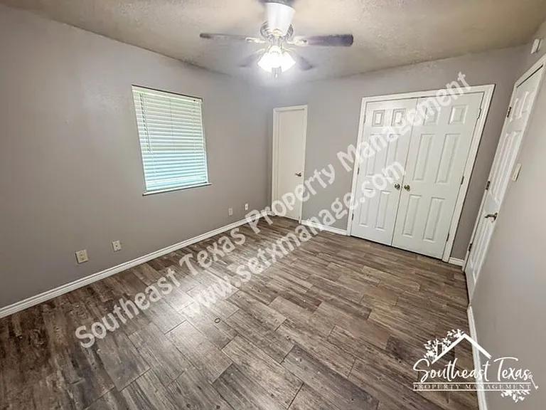 290 Beach St — Photo 3