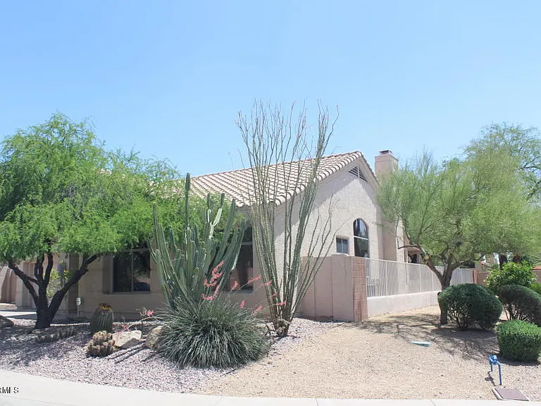 9817 E Pine Valley Rd — Photo 4