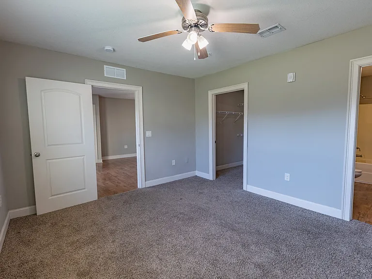 Pensacola Grand — Photo 15