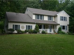 24 Williams Way, Tolland, CT 06084