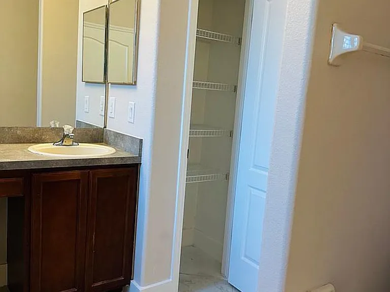 14015 Deep Lake Dr — Photo 19