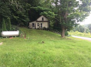 8315 Overton Rd, Burbank, OH 44214