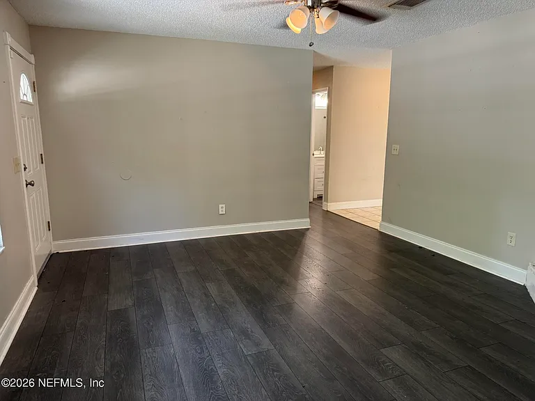 2120 Blair Rd S — Photo 12