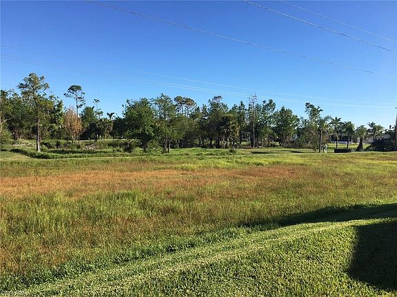 4th image of 1579 Diamond Lake Cir