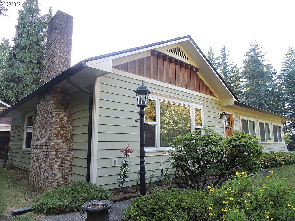 1st image of 4710 NW Division Ave