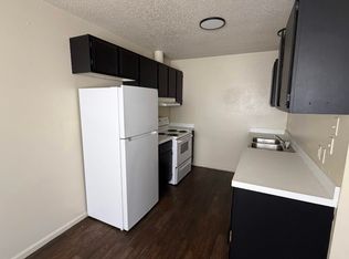 2007 W 9th St #3, Fort Stockton, TX 79735
