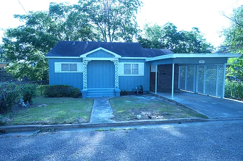 301 Hill Side St Photo 1 301 Hill Side St Photo 1