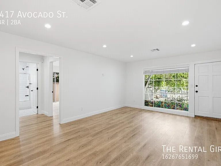 4417 Avocado St — Photo 7