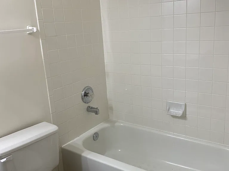 17315B Avenleigh Dr — Photo 27