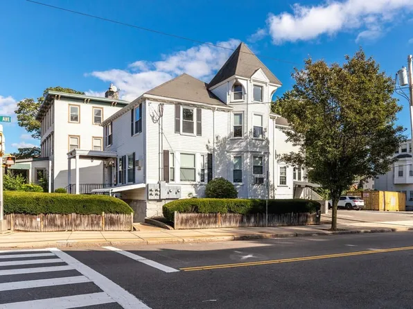 440 Pleasant St, Malden, MA 02148