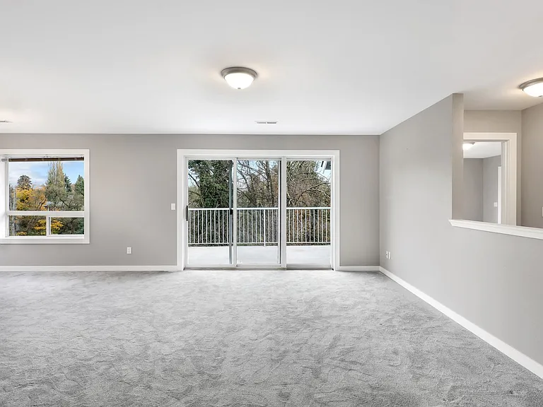 521 Main Pl — Photo 16