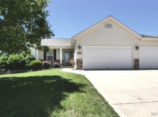 321 Turkey Roost Ln, Troy, MO 63379
