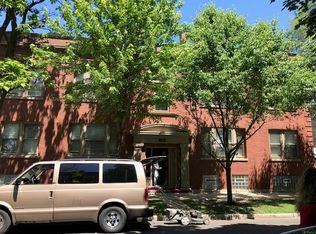 1752 W Catalpa Ave, Chicago, IL 60640