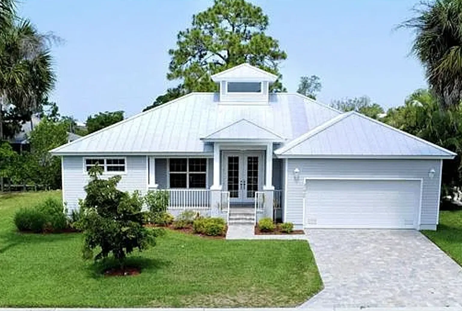 **Unfurnished 3/2 Single Family Annual In Paradise Village On The Imperial River**Gulf Access & P... — Photo 1