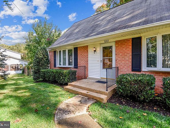 4th image of 5203 Marvell Ln