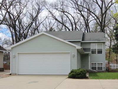 3701 Burlingame Ave SW, Wyoming, MI, 49509