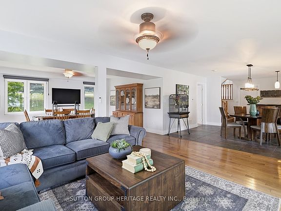 4th image of 62 Lakeside Beach Rd