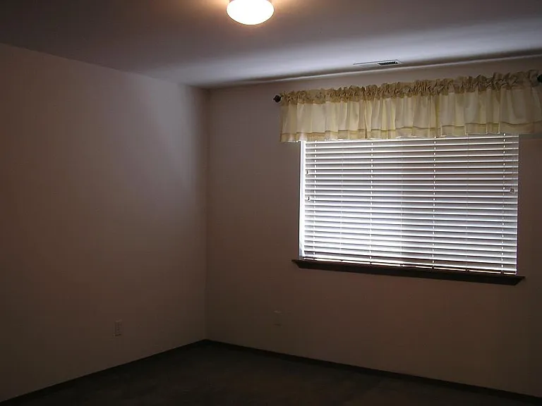 2384 Spring Wheat Rd — Photo 5