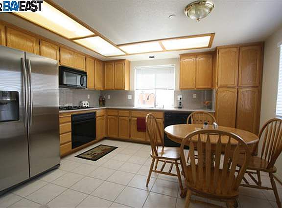 4th image of 31225 Shorebird Dr