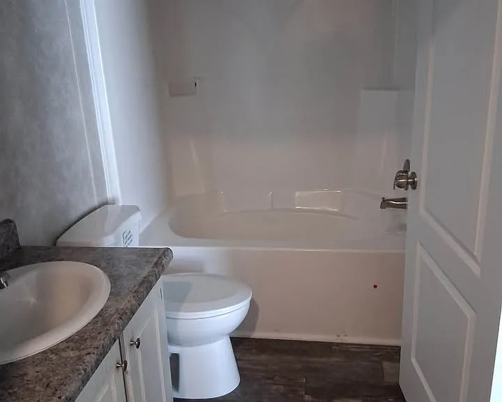 1019 W Main St #11 — Photo 6