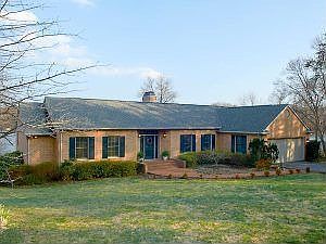 1st image of 100 Rhonda Dr