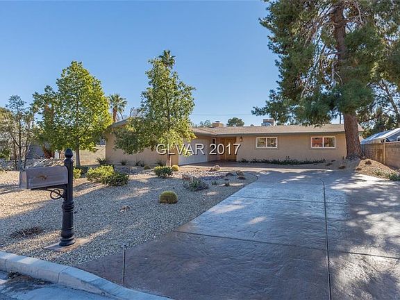 2nd image of 2411 Karli Dr