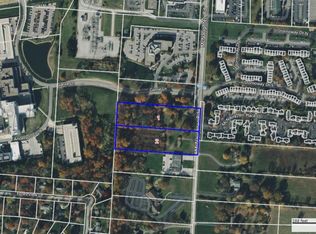 187 McNaughten Rd, Columbus, OH 43213