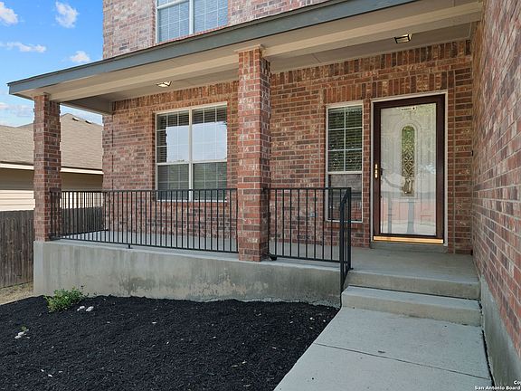 4th image of 4723 BRILEY ELM