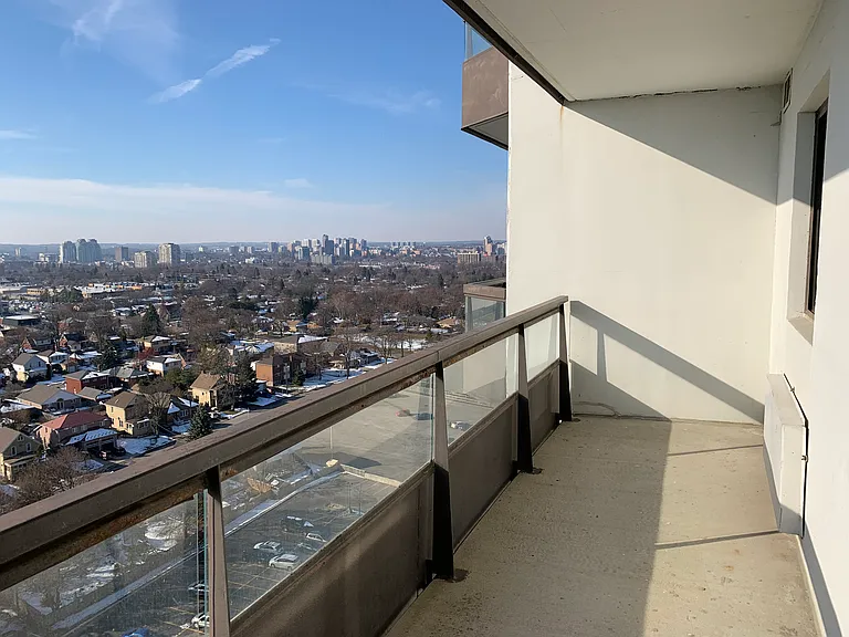 315 Margaret Ave — Photo 13