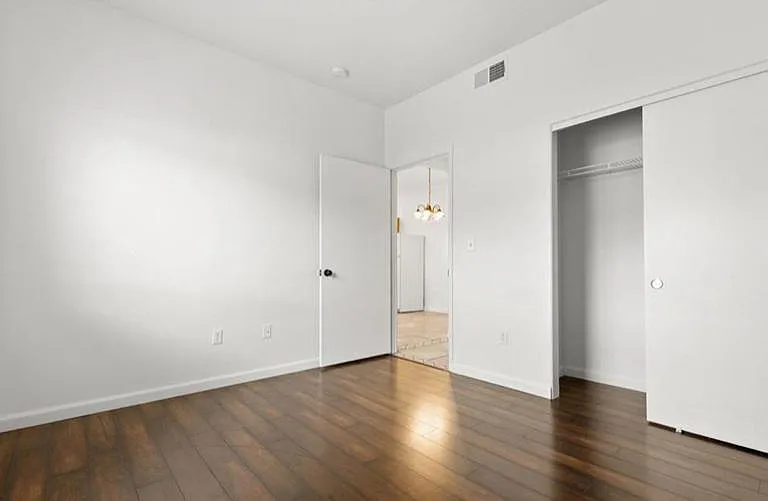 5650 E Sahara Ave — Photo 1