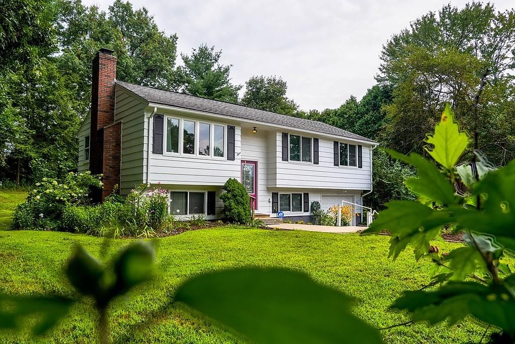 491 S West St, Feeding Hills, MA 01030 | Zillow