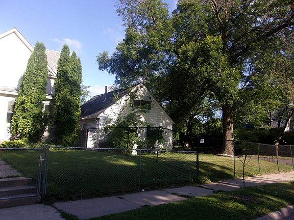 2nd image of 3549 Bryant Ave N