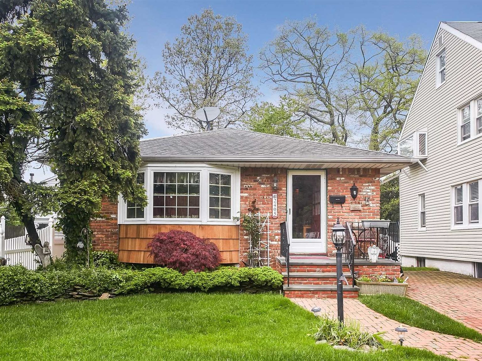 2405 Oak St, Bellmore, NY 11710 Zillow