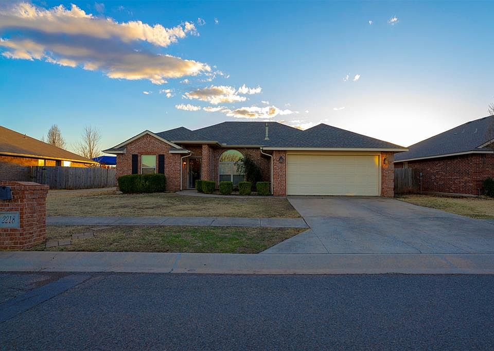 1st image of 2218 Melody Dr