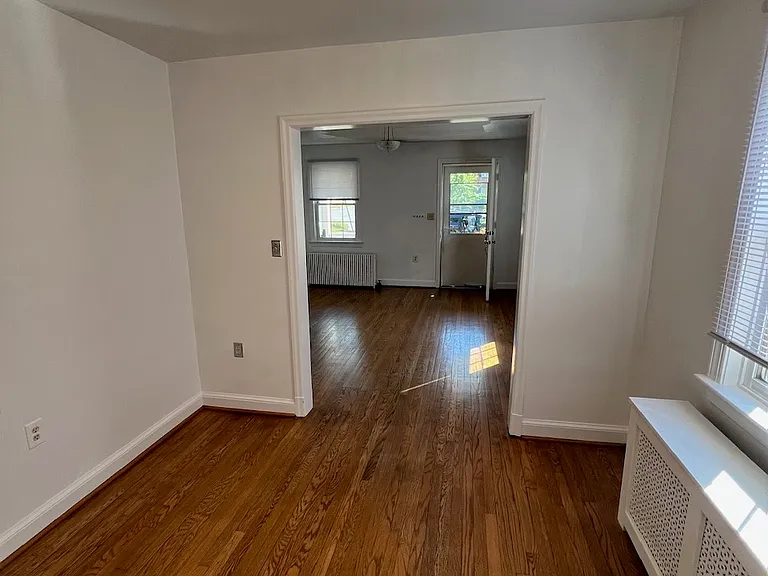 2241 N Harrison St — Photo 12