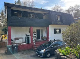 4339 Cliffmont Rd, North Vancouver, BC V7G1J6