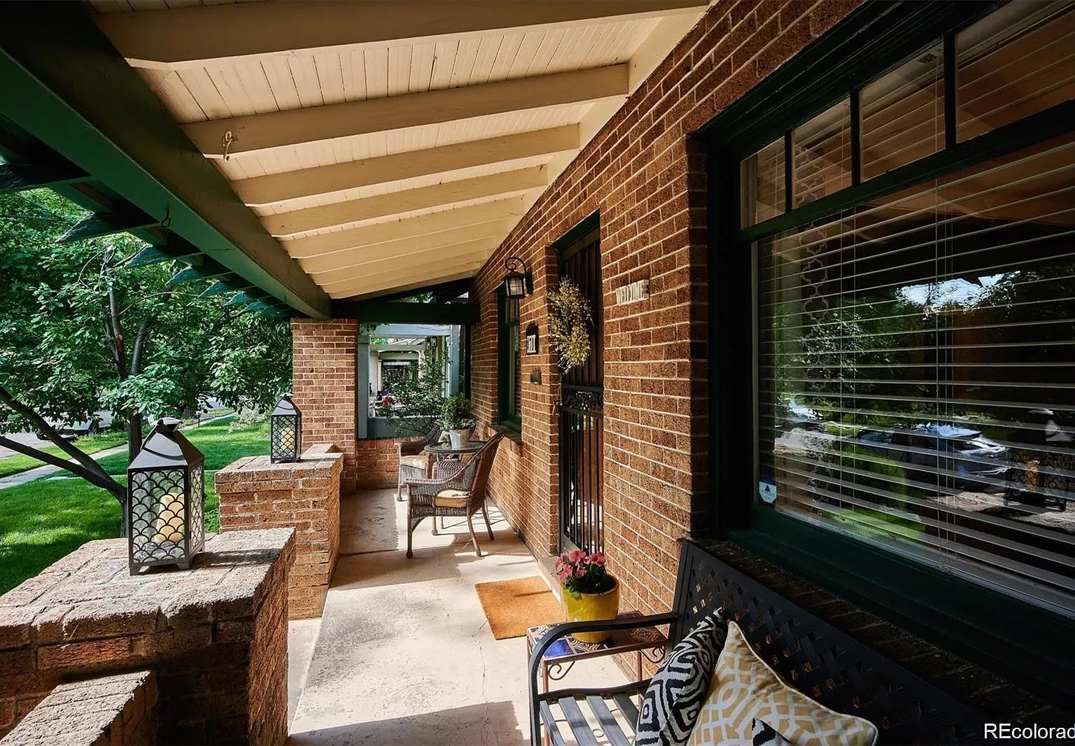 2 bed, 2.0 bath, 1873 sqft, $6,500 — Photo 3