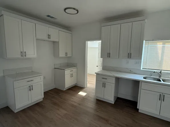 6844 Harvest Avenue, Goshen, CA 93227