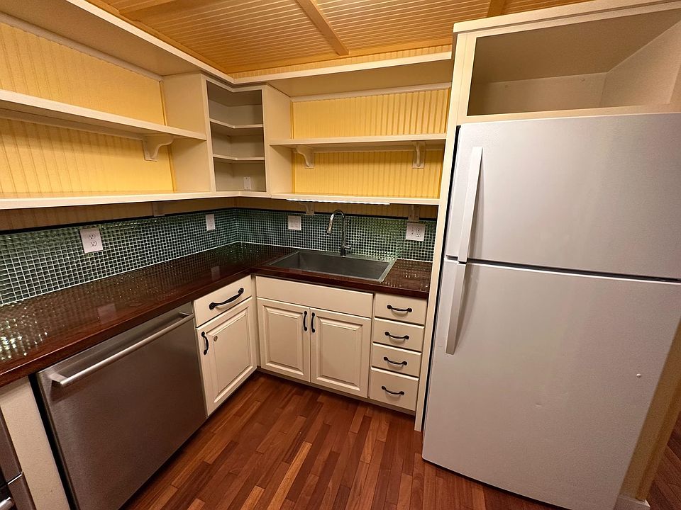 Country Crossing Building Apartment Rentals Merrimack, NH Zillow