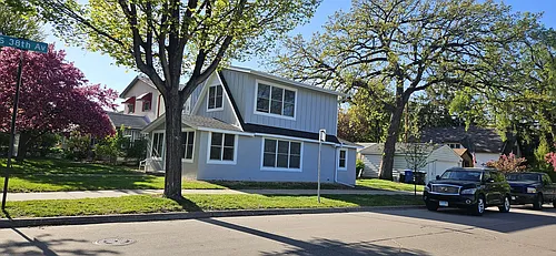 3726 E Minnehaha Pkwy Photo 1