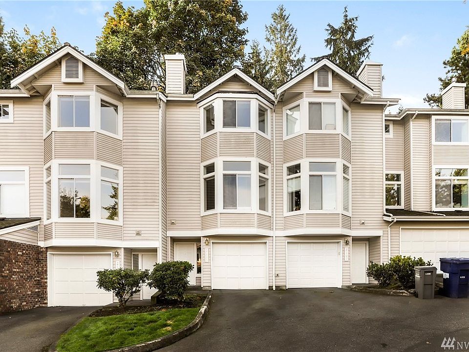 1st image of 2105 NW Pacific Elm Dr